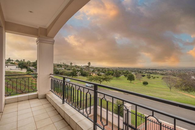 5 Bedroom Property for Sale in Aurora Western Cape